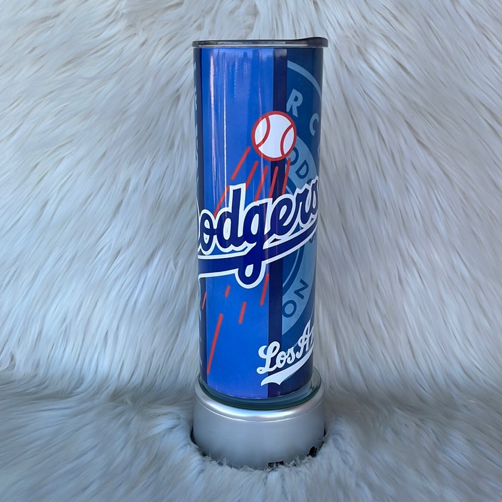 Dodge’s stainless steel Skinny Tumbler 20oz